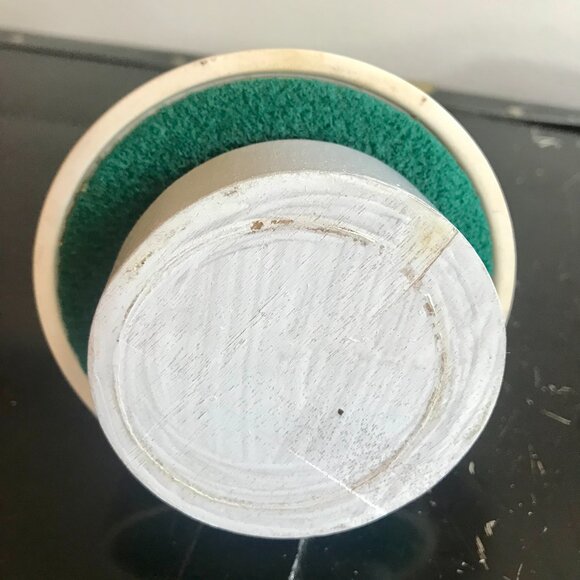 ROYAL DOULTON Bone China England BUNNYKINS AT The EASTER PARADE Music Box Works - Picture 5 of 9